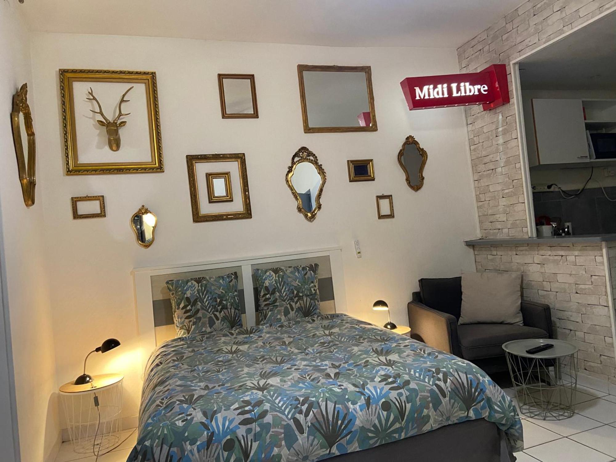 Studio Triangle Arene Gare Maison Carree Placette Ним Экстерьер фото